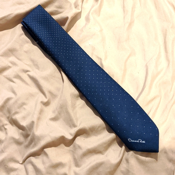 Oscar de la Renta Other - Navy Oscar de la Renta tie